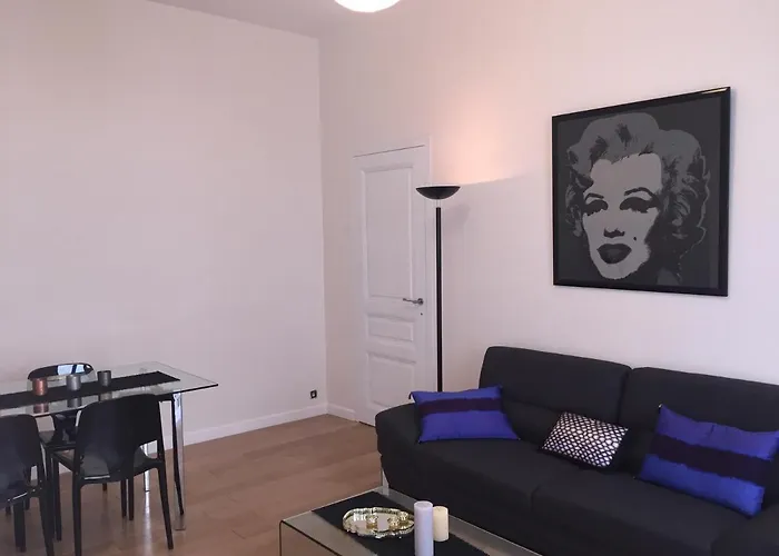 Trocadero Eiffel Tower - Air Conditioning Appartement Paris